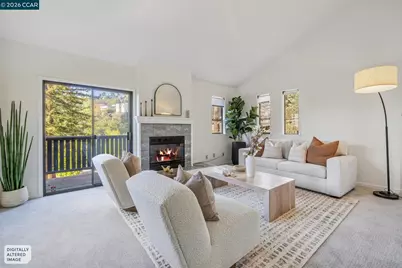 6480 Oakwood Dr, Oakland, CA 94611 - Photo 2