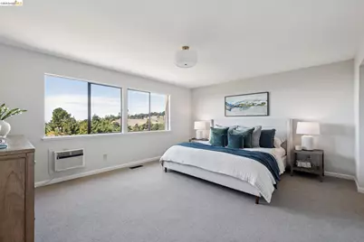 14 Hillcrest Ct, Oakland, CA 94619 - Photo 44