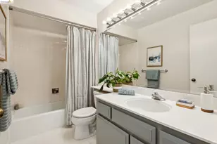 14 Hillcrest Ct, Oakland, CA 94619 - Photo 54
