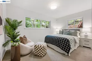 6625 Thornhill Dr, Oakland, CA 94611 - Photo 18