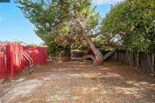 1193 Almendra Ct, Concord, CA 94518 - Photo 28