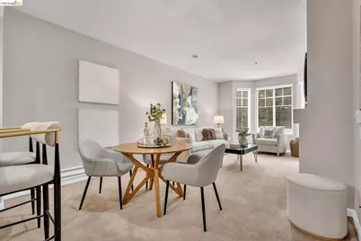 320 Caldecott #217, Oakland, CA 94618 - Photo 10