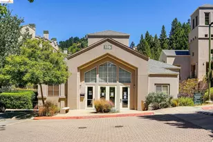 320 Caldecott, Oakland, CA 94618 - Photo 28