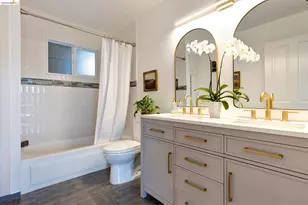 5949 Alhambra Ave, Oakland, CA 94611 - Photo 24