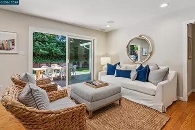 139 Hodges Dr, Moraga, CA 94556 - Photo 16