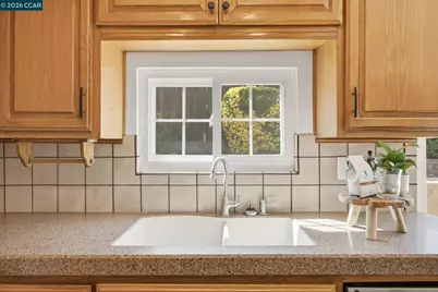 2023 Olympic Dr, Martinez, CA 94553 - Photo 22