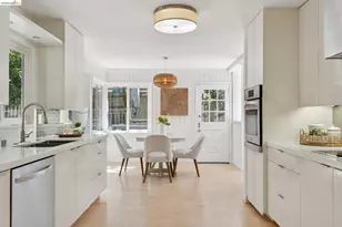 6235 Melville Dr, Oakland, CA 94611 - Photo 16