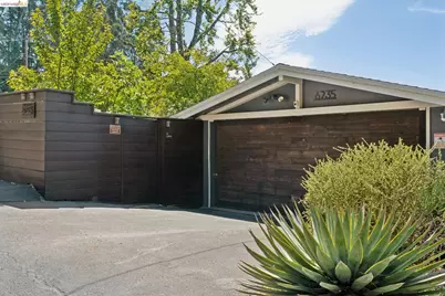 6235 Melville Dr, Oakland, CA 94611 - Photo 2