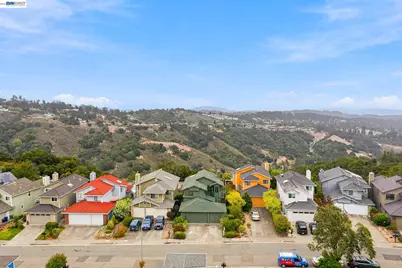 4934 Stoneridge Rd, Oakland, CA 94605 - Photo 38