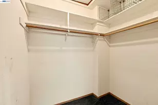 4934 Stoneridge Rd, Oakland, CA 94605 - Photo 26