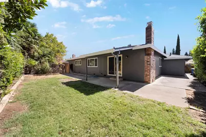 9107 Yount Court, Elk Grove, CA 95624 - Photo 24