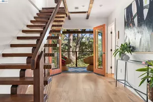 5450 Estates Dr, Oakland, CA 94618 - Photo 2