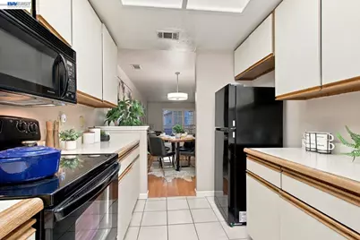 2627 Oak Rd #B, Walnut Creek, CA 94597 - Photo 10