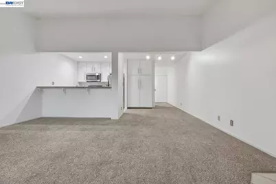 1511 Four Oaks Cir, San Jose, CA 95131 - Photo 10