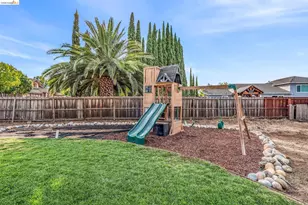 611 Woodbury Pl, Oakley, CA 94561 - Photo 46