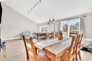 611 Woodbury Pl, Oakley, CA 94561 - Photo 10