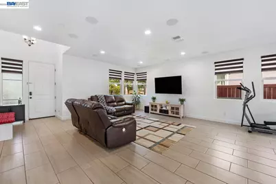 232 Ramsey Dr, Mountain House, CA 95391 - Photo 18