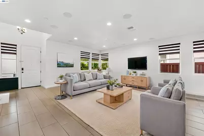 232 Ramsey Dr, Mountain House, CA 95391 - Photo 2