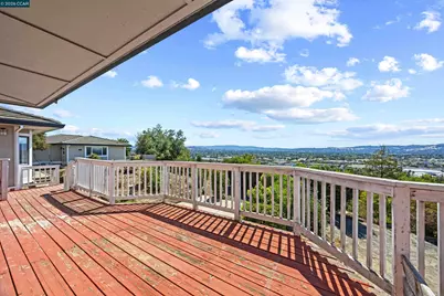 840 Ridge Dr, Concord, CA 94518 - Photo 54