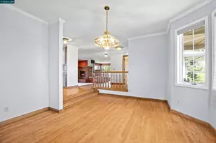 840 Ridge Dr, Concord, CA 94518 - Photo 10