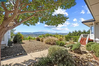 840 Ridge Dr, Concord, CA 94518 - Photo 48