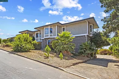 840 Ridge Dr, Concord, CA 94518 - Photo 4