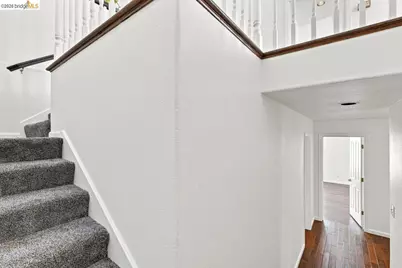6163 Girvin Dr, Oakland, CA 94611 - Photo 60