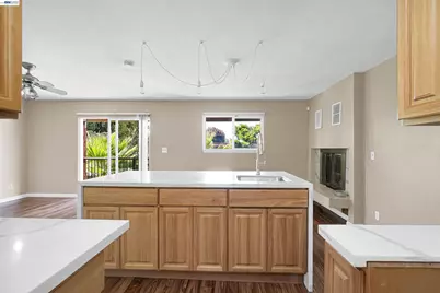 16871 Ehle St, Castro Valley, CA 94578 - Photo 28