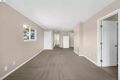 16871 Ehle St, Castro Valley, CA 94578 - Photo 4