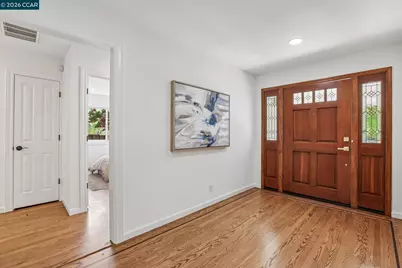 49 Corliss Dr, Moraga, CA 94556 - Photo 6