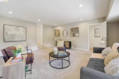 2170 Arrowhead Dr, Oakland, CA 94611 - Photo 36