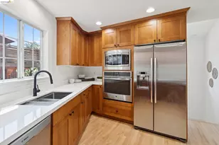 2170 Arrowhead Dr, Oakland, CA 94611 - Photo 16
