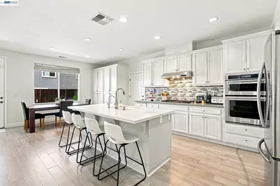 3694 Otter Brook Loop, Discovery Bay, CA 94505 - Photo 8