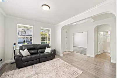 3694 Otter Brook Loop, Discovery Bay, CA 94505 - Photo 6