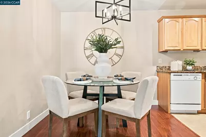 1447 Marchbanks Dr #1, Walnut Creek, CA 94598 - Photo 8