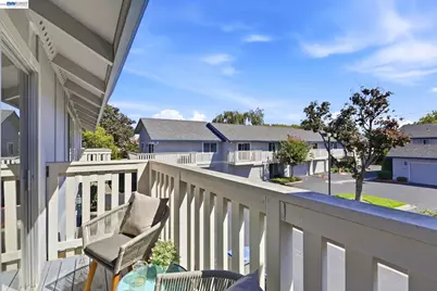 1371 Cherrywood Sq, San Jose, CA 95117 - Photo 14