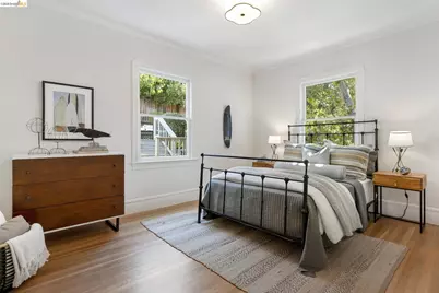 348 Jerome Ave, Piedmont, CA 94610 - Photo 30