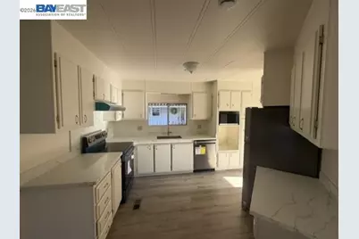 29433 New Hampshire Way, Hayward, CA 94544 - Photo 2