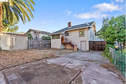 3275 Hyde, Oakland, CA 94601 - Photo 40