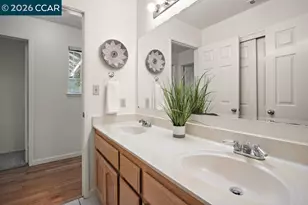 244 Hillcrest Ct, Pleasant Hill, CA 94523 - Photo 22