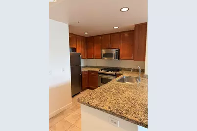 423 7th St #607, Oakland, CA 94607 - Photo 4