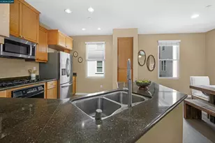 2063 Lewis St, Hercules, CA 94547 - Photo 24