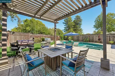 3730 Parkway Ct, Concord, CA 94519 - Photo 28
