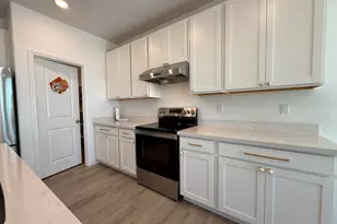 3065 Blue Opal Cir, Roseville, CA 95747 - Photo 10