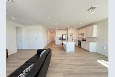 3065 Blue Opal Cir, Roseville, CA 95747 - Photo 18