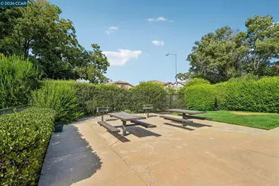 4926 Redwood Ave, Dublin, CA 94568 - Photo 82