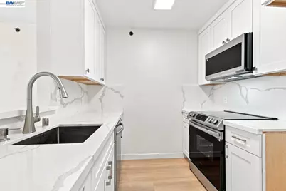 685 Dartmore Ln #365, Hayward, CA 94544 - Photo 8