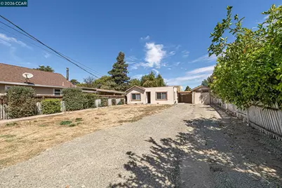 134 Chase St, Vallejo, CA 94590 - Photo 2