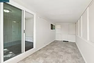 130 Leanne Ln, Concord, CA 94518 - Photo 32