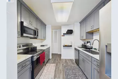 1750 Halford Ave #211, Santa Clara, CA 95051 - Photo 2